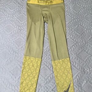 Nike Men’s tights for Active Comfort